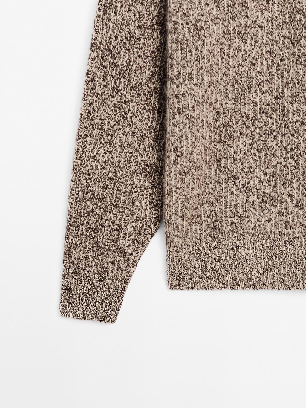 100% cashmere knit polo sweater