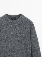 100% cashmere crew neck sweater