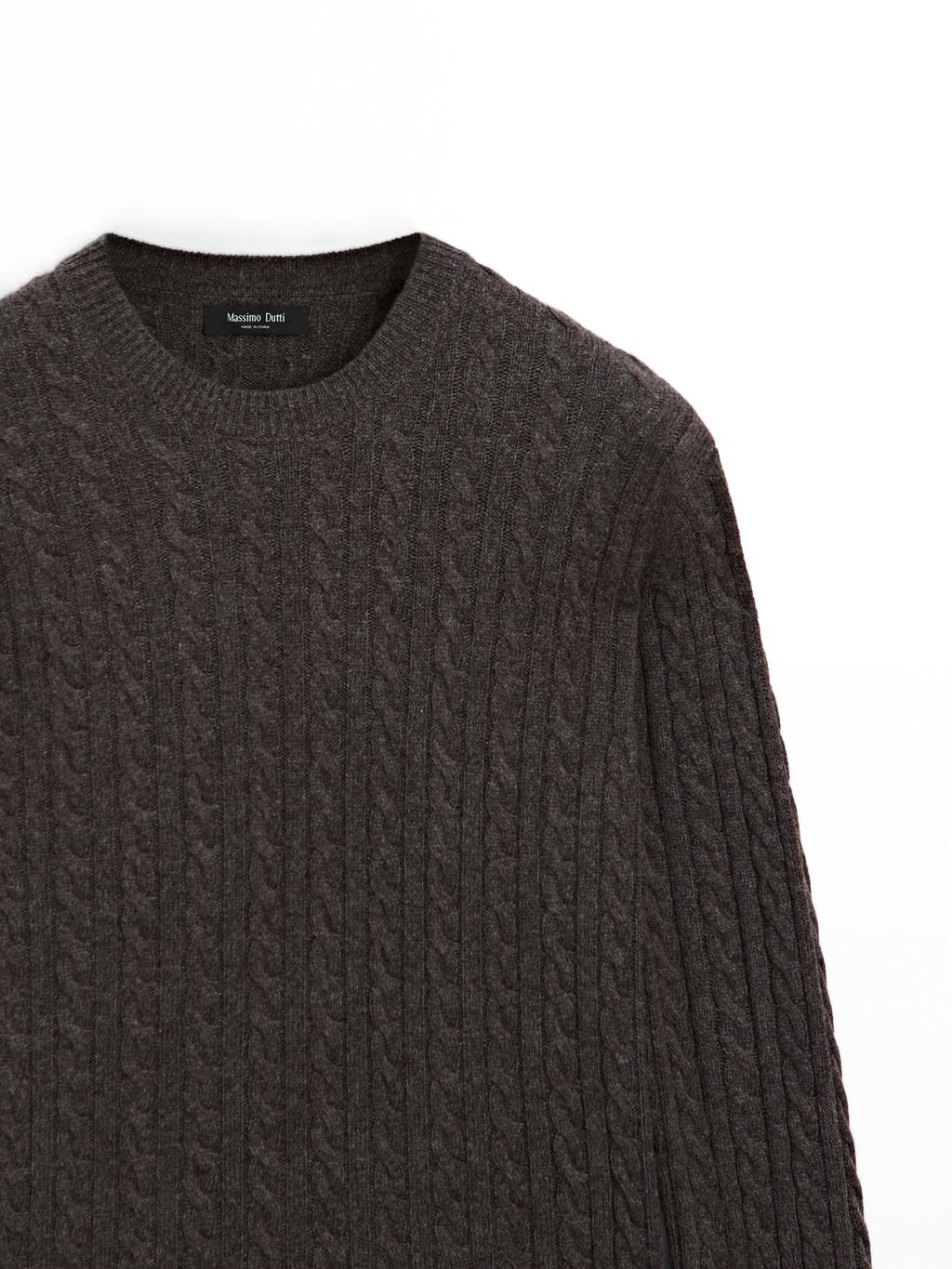 Cable-knit sweater with crew neck