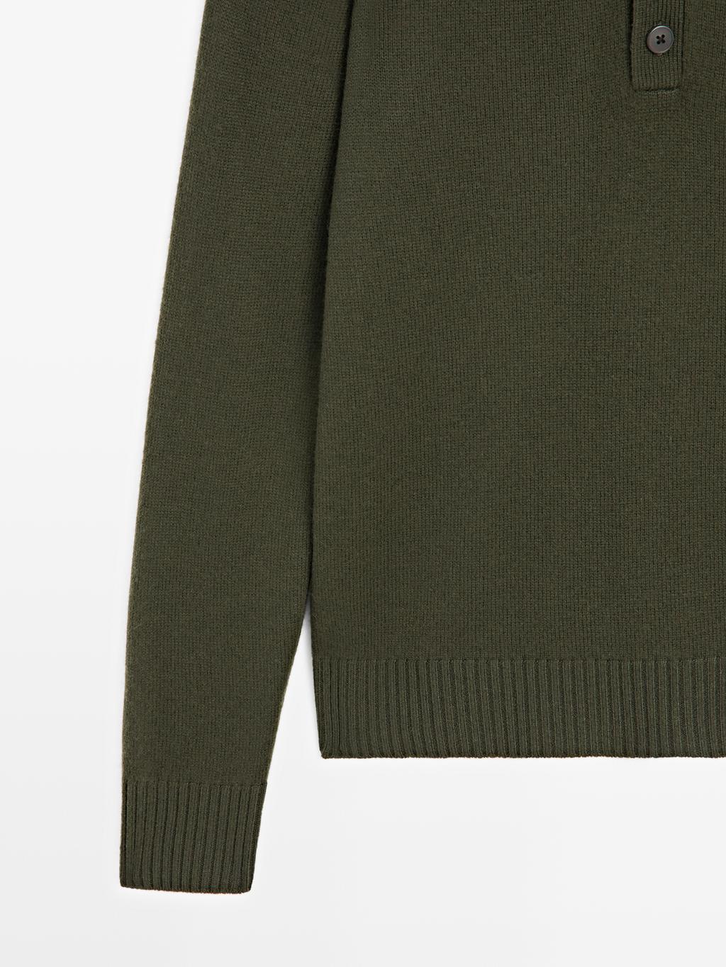 100% wool knit polo sweater