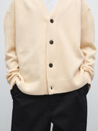 100% wool V-neck knit cardigan