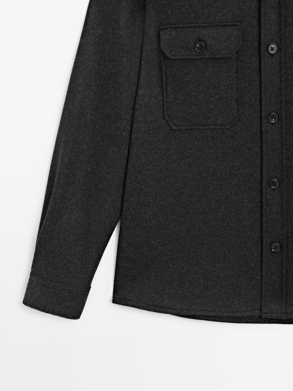 100% wool overshirt with pockets