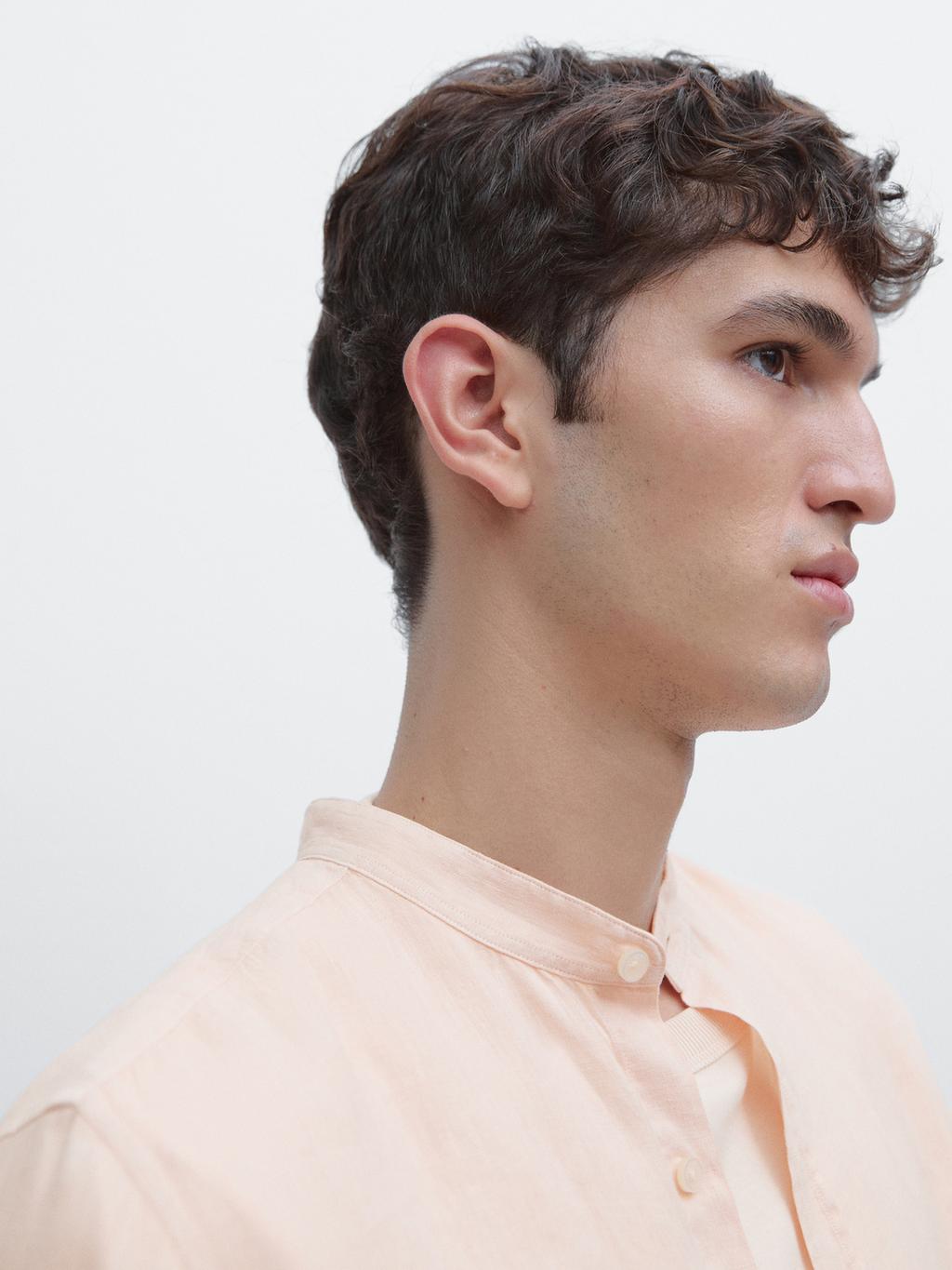 Slim fit stand collar shirt