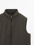 Water-repellent reversible down blend gilet