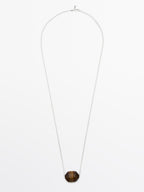 Chain necklace with stone