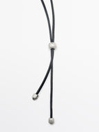 Diluted piece pendant