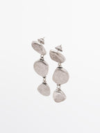 Leaf dangle earrings