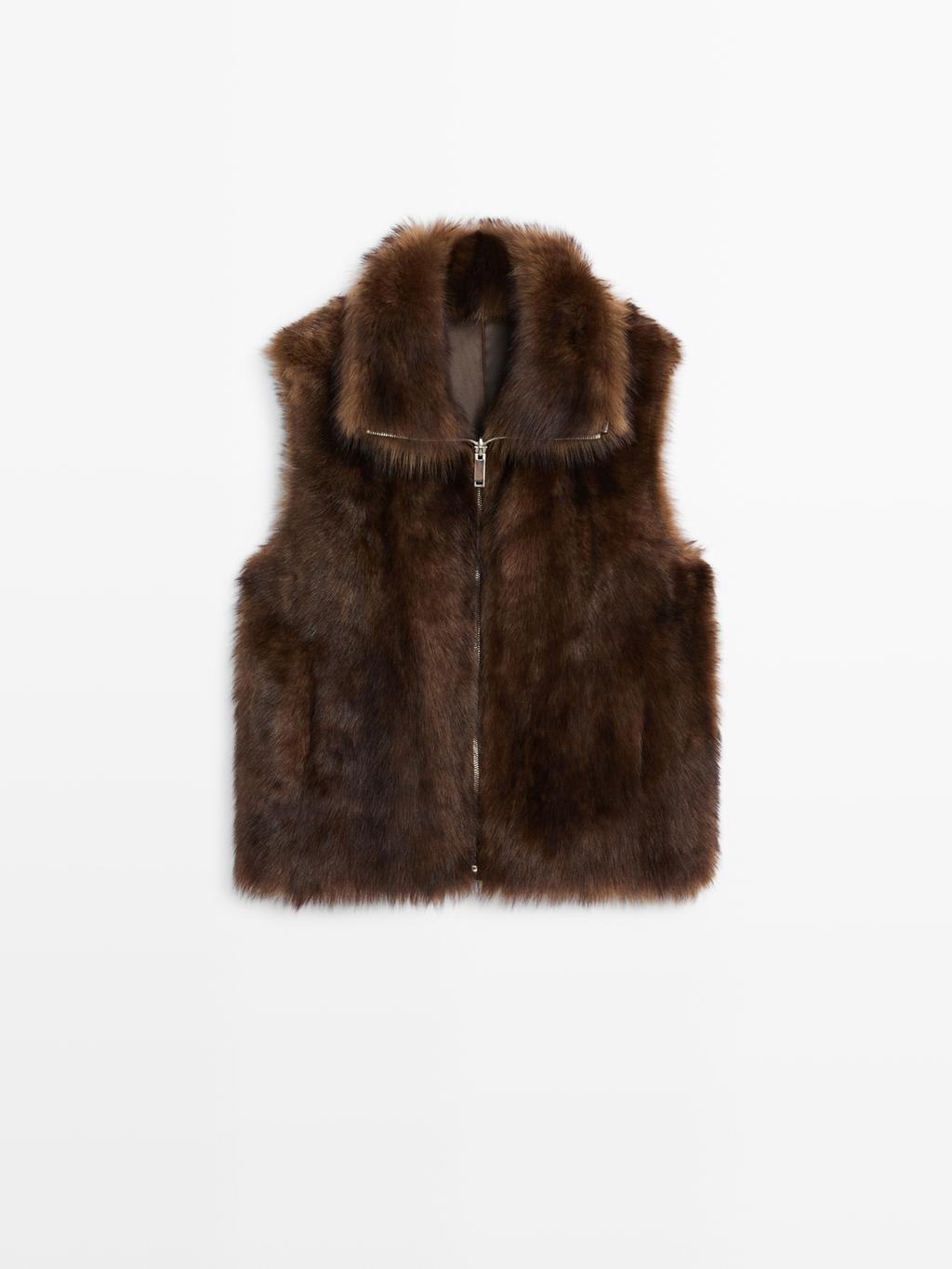 Leather high-neck waistcoat with fur