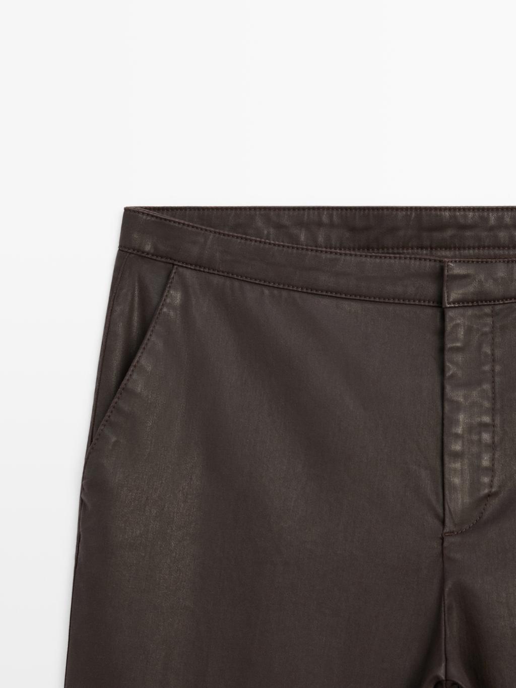 Flared cropped trousers