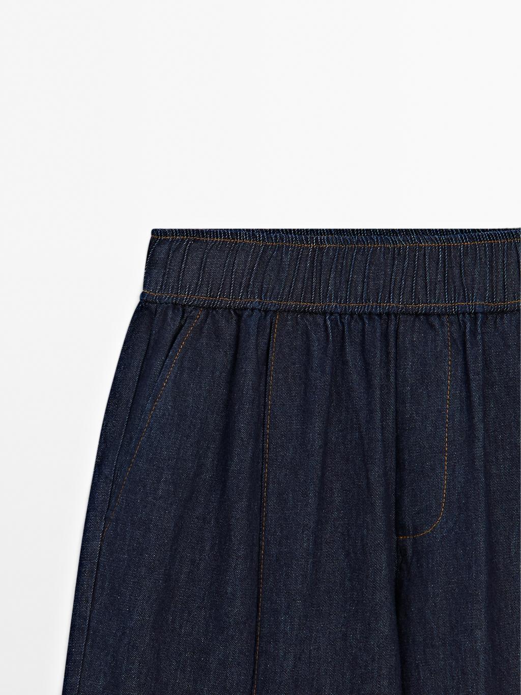 Flowing cotton blend jeans