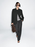 Dart trousers with elastic waistband