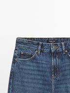Mid-rise straight-leg jeans