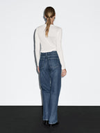 Mid-rise straight-leg jeans