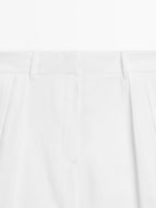 100% cotton Bermuda shorts with darts