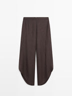 Flowing split hem trousers