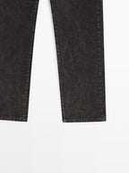 Mid-rise regular fit jeans