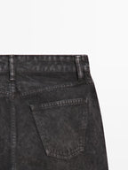 Mid-rise regular fit jeans