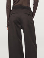 Wide-leg pleated trousers