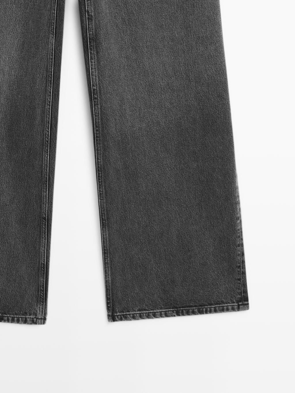 High-waist barrel fit jeans