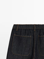 100% cotton mid-rise wide-leg jeans