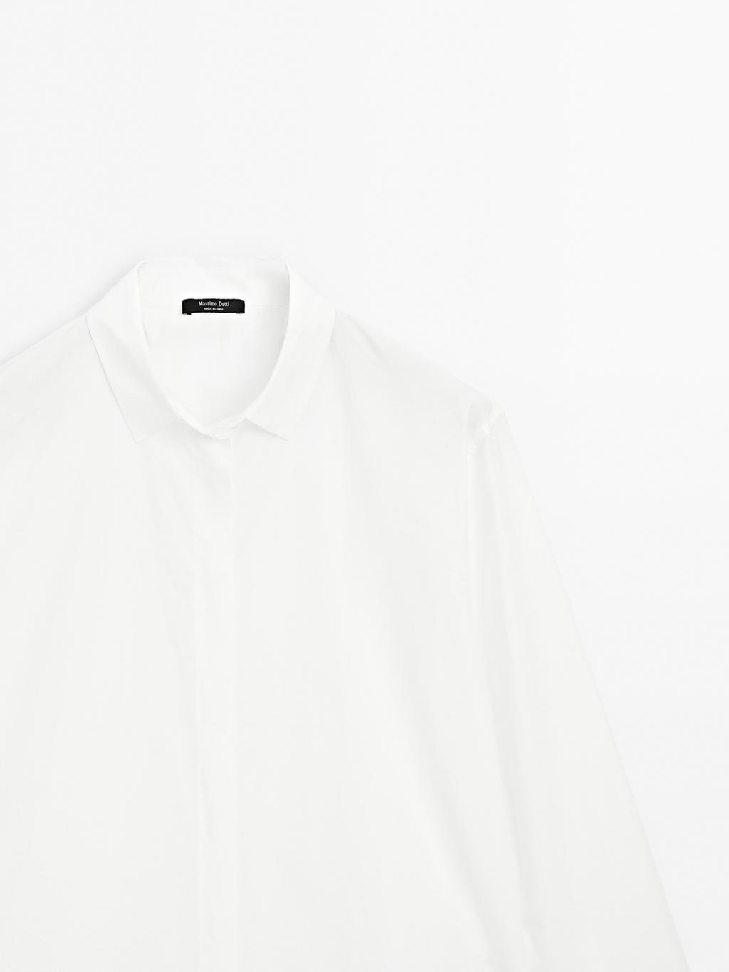 Poplin shirt with hidden buttons
