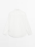 Poplin shirt with hidden buttons