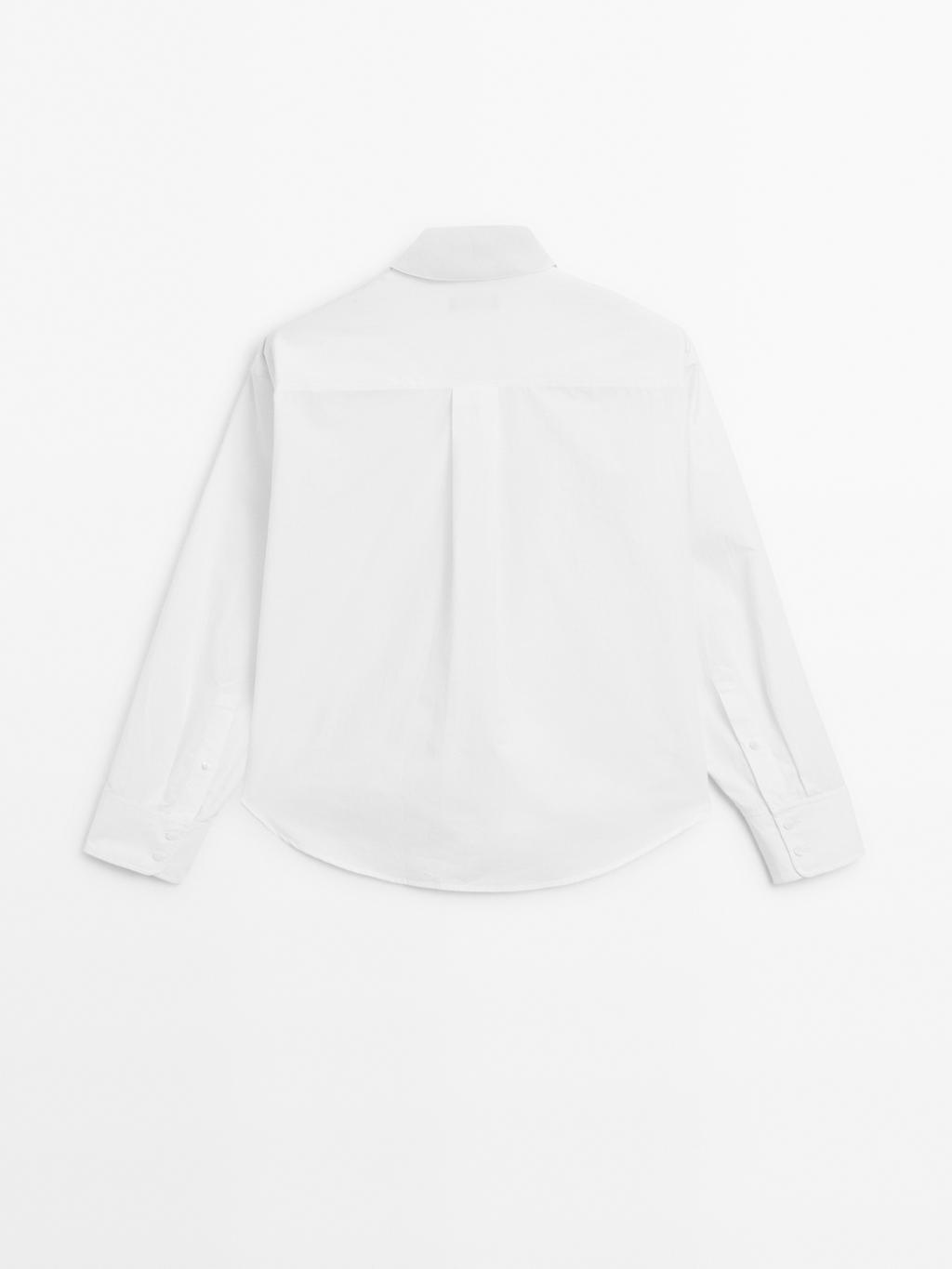 100% cotton shirt with seam detail