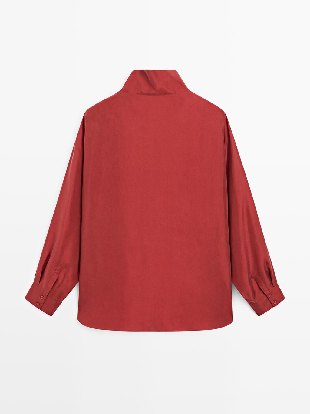 100% silk shirt with button details