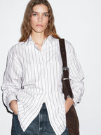 Loose-fitting striped shirt