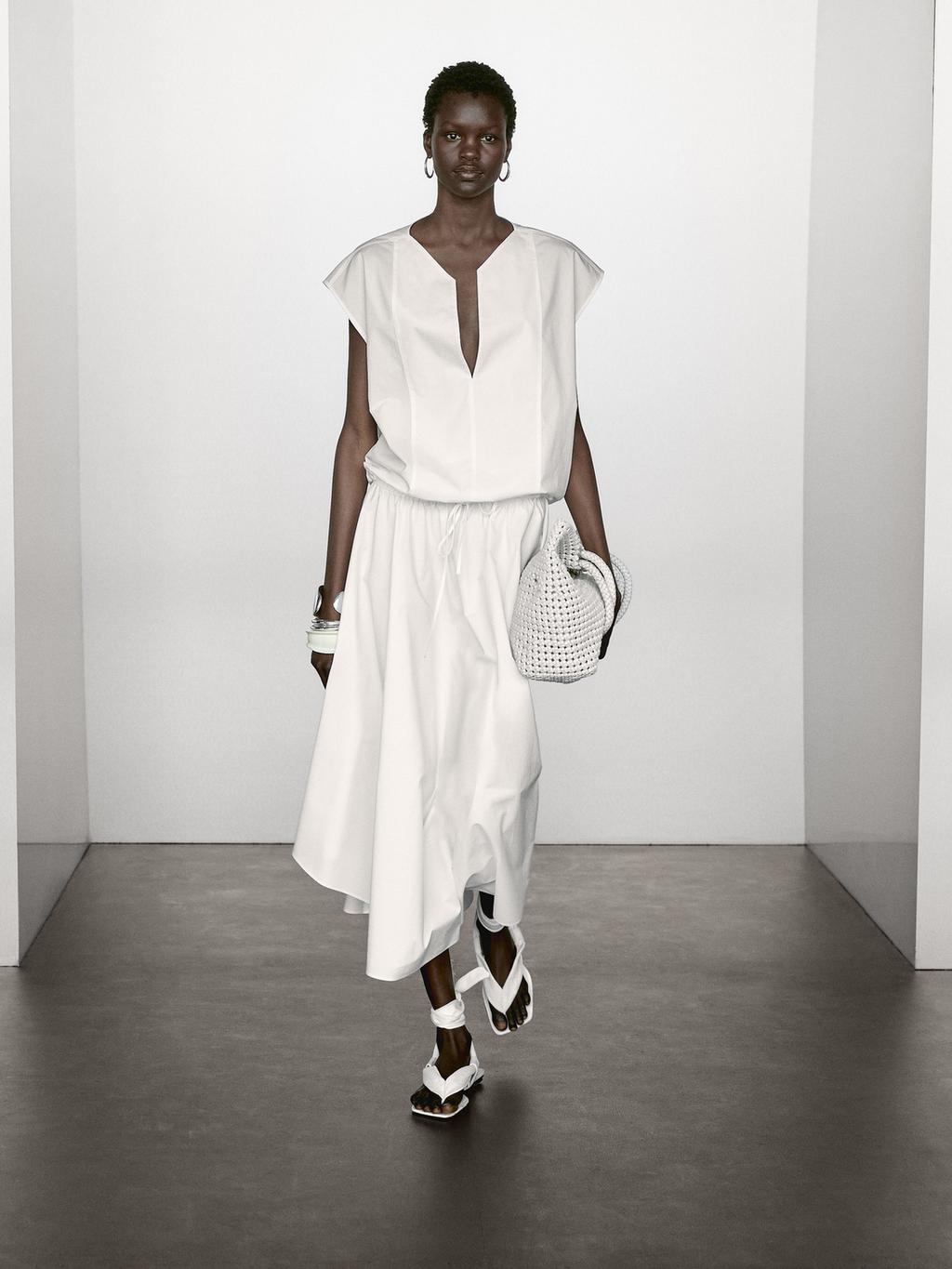 Poplin cotton blouse with elasticated detail