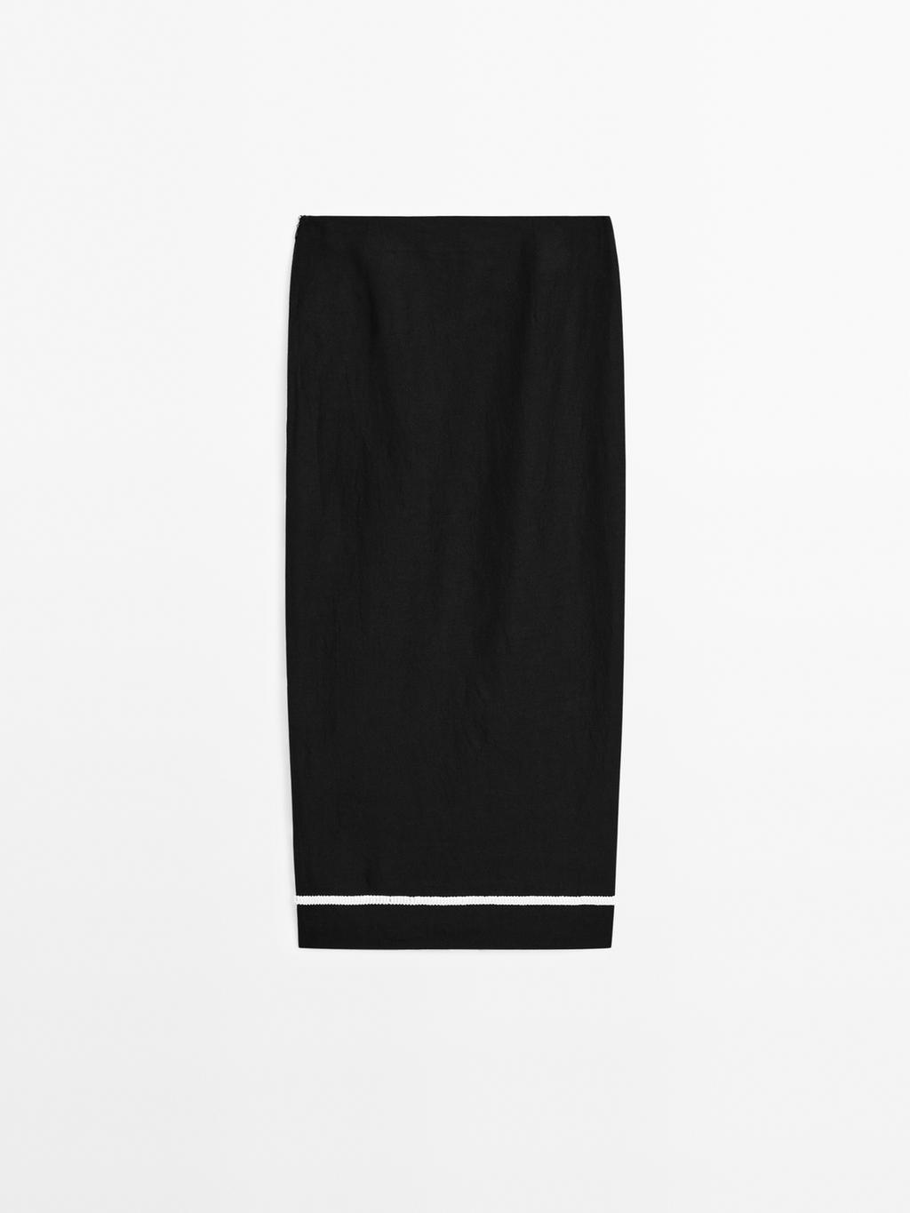 Midi skirt with contrast embroidery