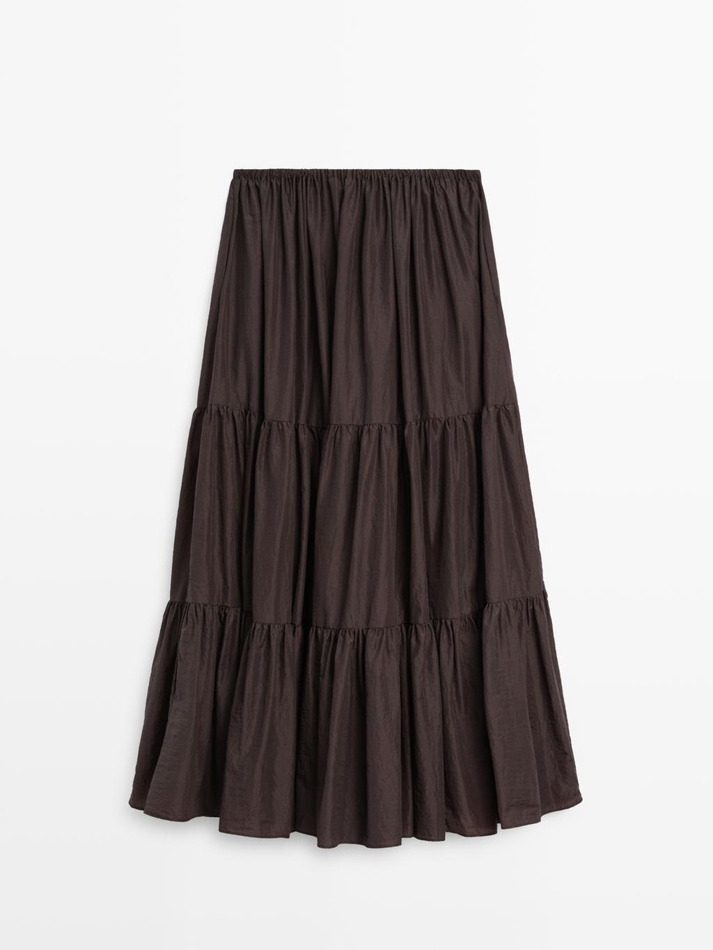 Long skirt with gathered detail