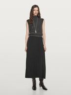Long pleated skirt