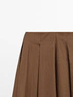 Long box pleat skirt