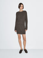Knit skirt with cable-knit detailing