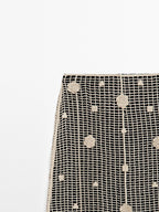 Midi skirt with floral embroidery