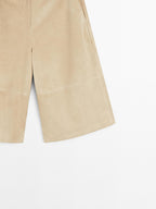 Long suede leather Bermuda shorts