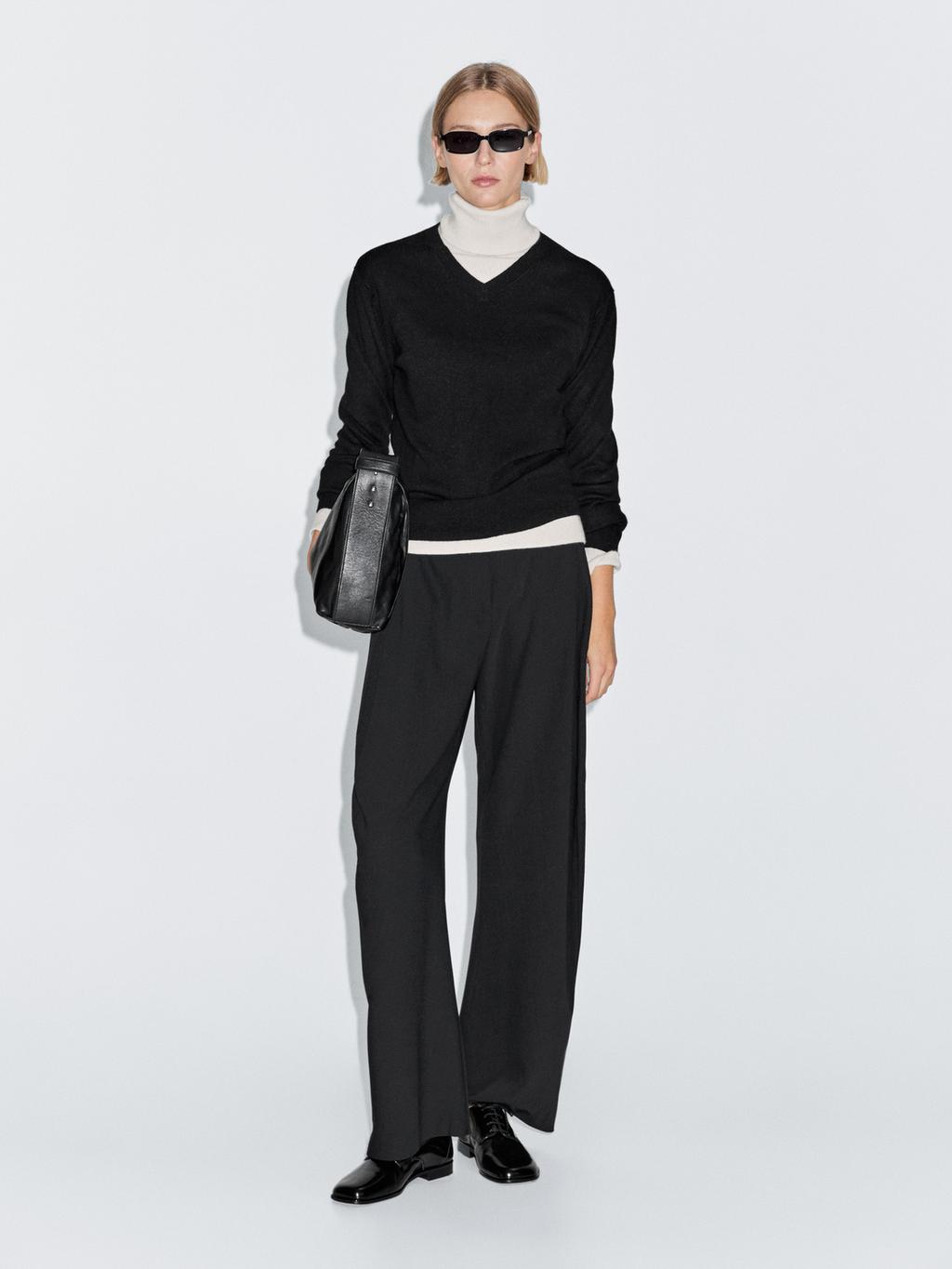 Wool blend knit V-neck sweater