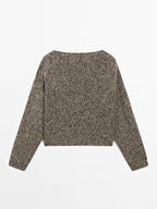100% cashmere knit boat neck sweater