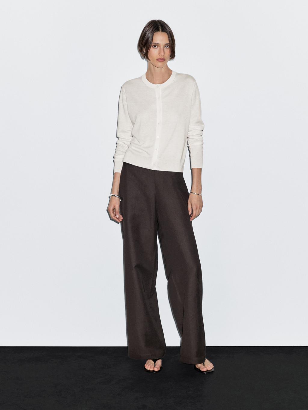 Wool blend knit cardigan with crew neck