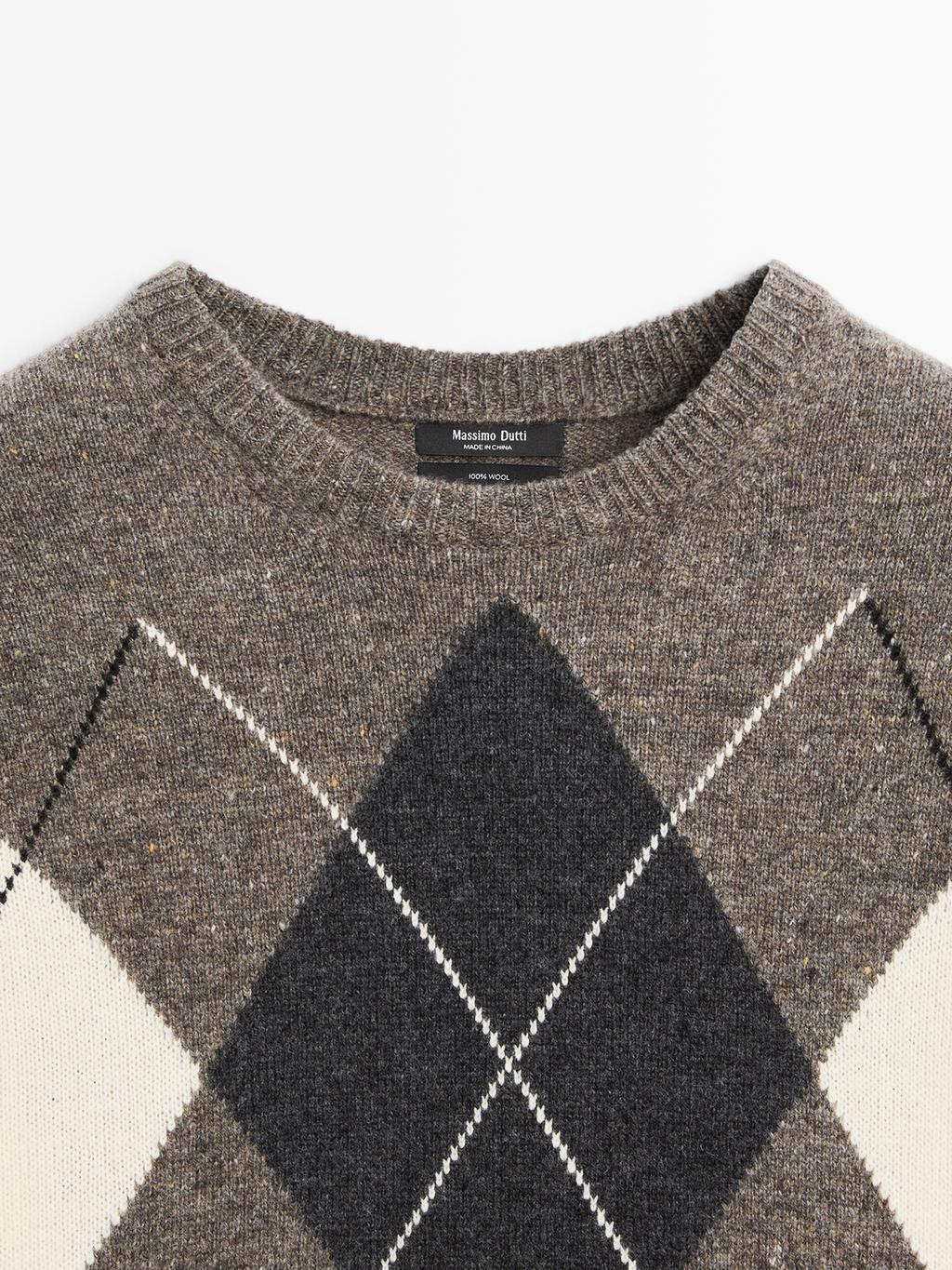 Oversize knit 100% wool argyle sweater