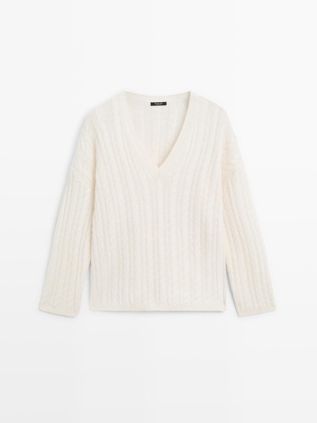 Cable-knit V-neck sweater