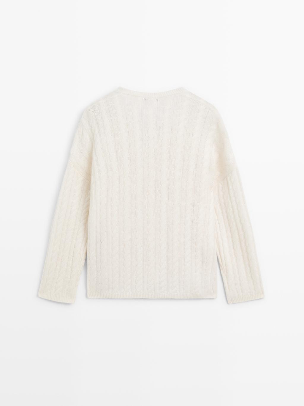 Cable-knit V-neck sweater