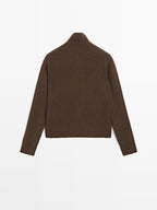 100% wool high neck knit sweater