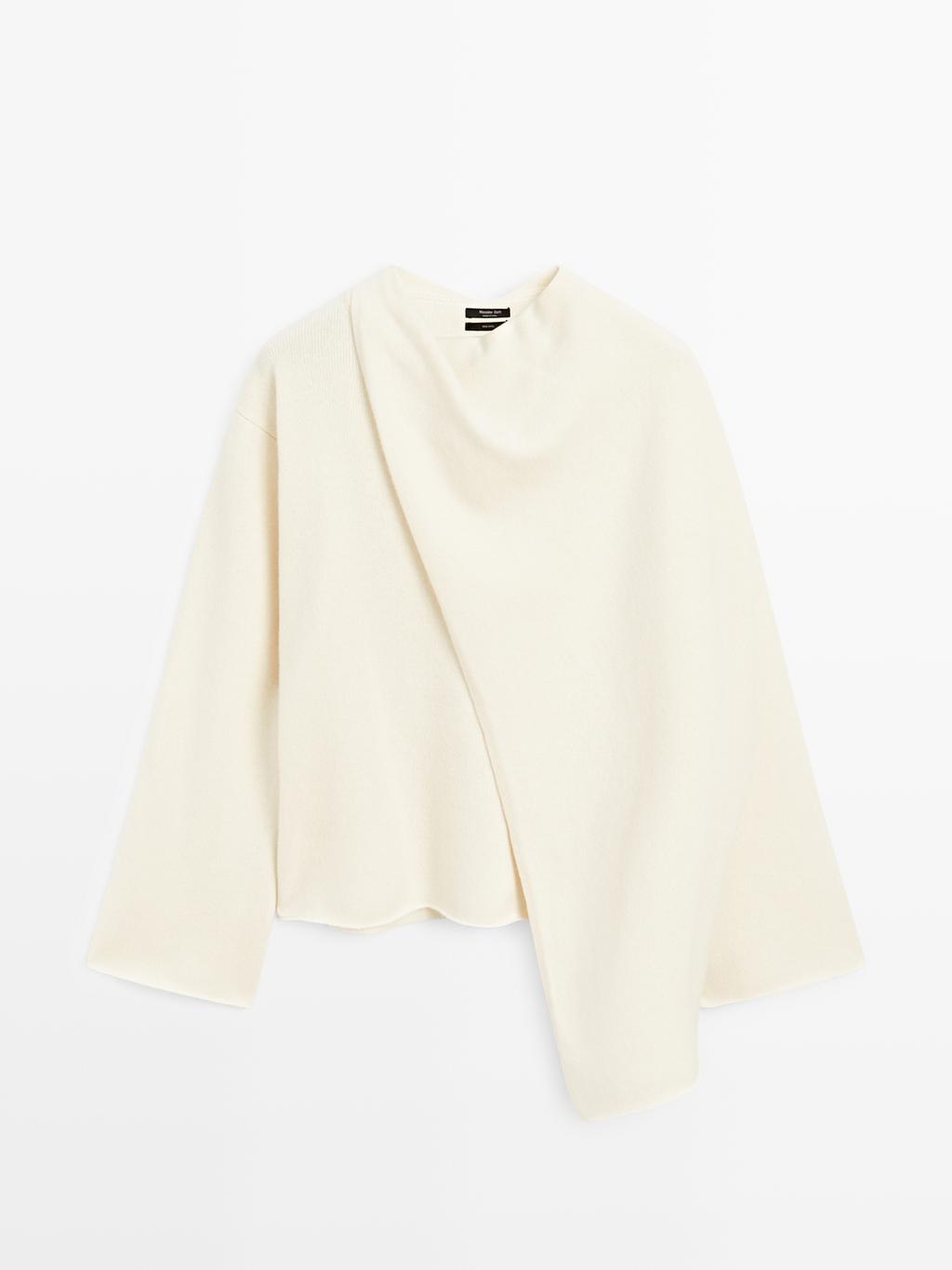 100% wool knit sweater with scarf