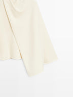 100% wool knit sweater with scarf