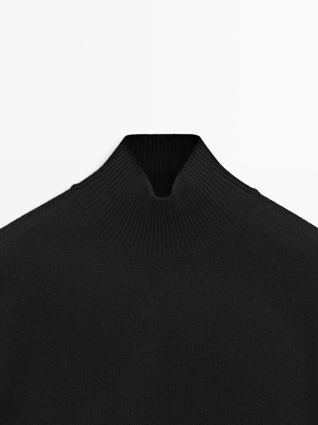 Short sleeve 100% wool knit sweater