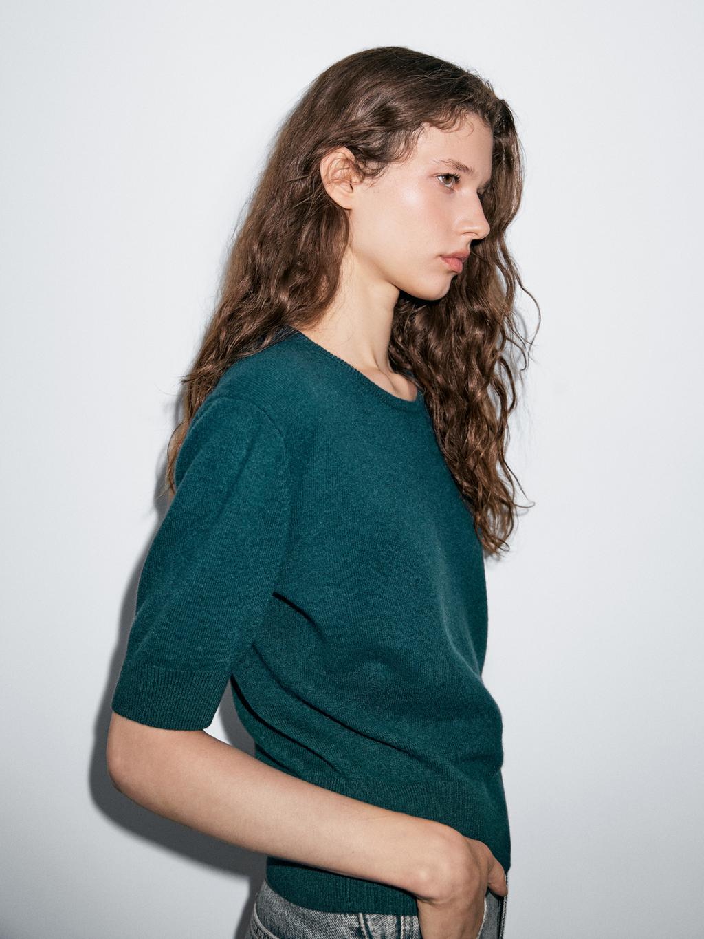 Knit wool blend sweater with short sleeves