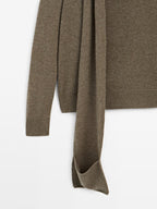 100% wool knit sweater with scarf and pocket