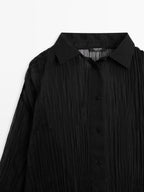 Long pleated loose-fitting shirt